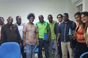 Alunos de Moçambique participam de conferência da FUNIBER em Beira