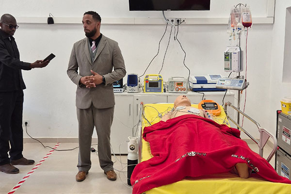 Clinicalsim: Demonstração pela equipa de enfermagem da UNIC.