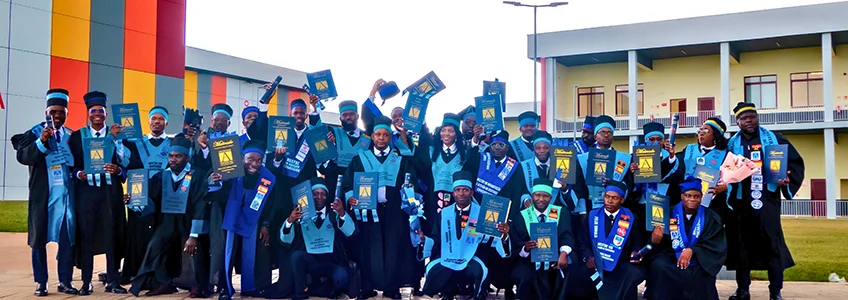 A FUNIBER e a Universidade Internacional do Cuanza realizam uma cerimónia de entrega de diplomas a alunos de mestrado em Angola