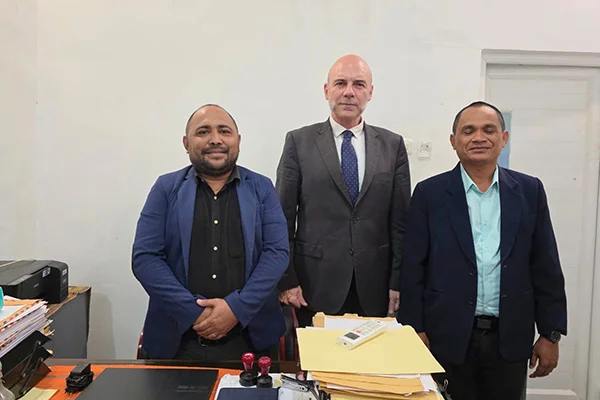 Reunião do Dr. F. Álvaro Durántez Prados com as autoridades da Agência Nacional de Avaliação e Acreditação Académica (ANAAA) de Timor-Leste.