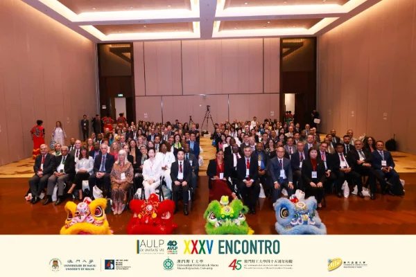 Celebração do XXXV Encontro Anual da Associação de Universidades de Língua Portuguesa (AULP).